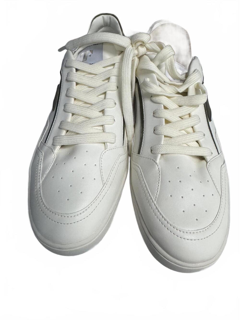 Thousand Fell White and Green Leather Sneakers